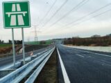 Česko má další kus dálnice. Rozšířením obchvatu Panenského Týnce na D7 přibylo 3,5 km