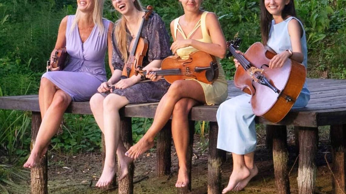 Kvartet Wonder Strings predstavlja se publici u Kuršumliji