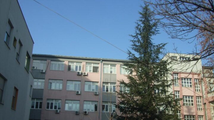 Pripadnici žandarmarije će sutra tradicionalno podeliti paketiće ispred zgrade UKC NIŠ