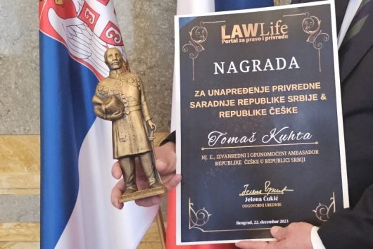Ambasador Tomaš Kuhta dobio nagradu LawLife portala