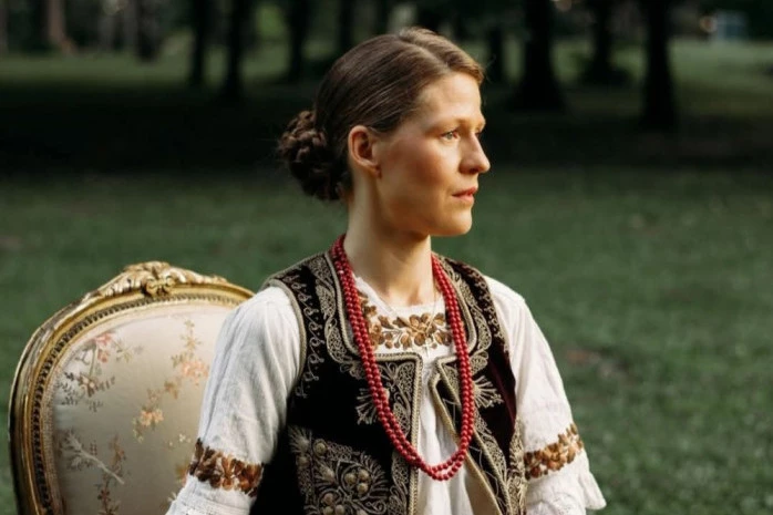 Princeza Danica obukla narodnu nošnju, pa poručila: Žene na selu čuvaju srce našeg naroda Princeza Danica obukla narodnu nošnju, pa poručila: Žene na selu čuvaju srce našeg naroda